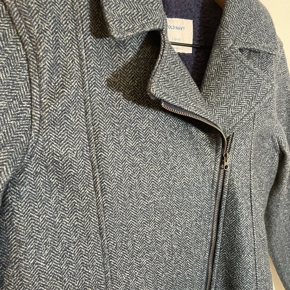 Old Navy Gray Pea Coat With Diagonal Zip Kids Size 10-12 EUC